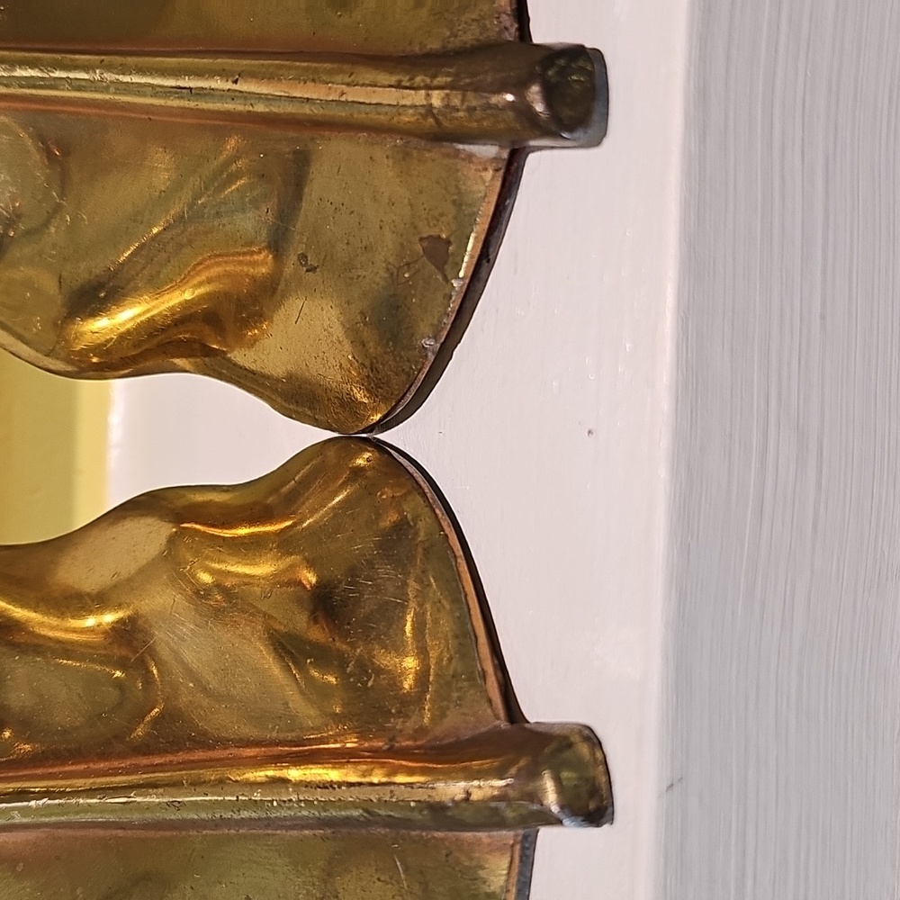 Brass Overlay Scrolled Feathers Bookends 2 - Picture 6 of 8